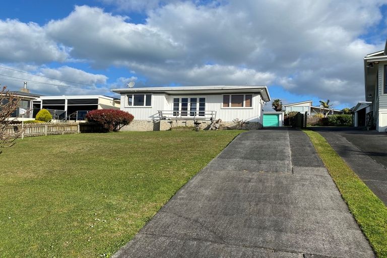 Photo of property in 15 Craig Road, Maraetai, Auckland, 2018