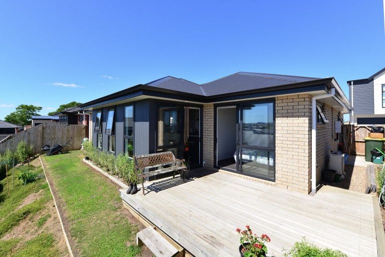 Photo of property in 11a North Ridge Drive, Rototuna North, Hamilton, 3210