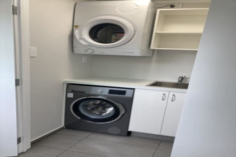 Photo of property in 4 Exmouth Street, Abbotsford, Dunedin, 9018