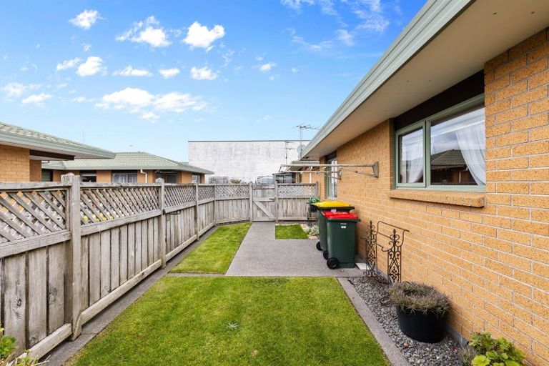 Photo of property in 4/28 Browne Street, Waitara, 4320