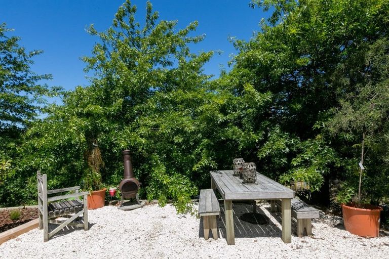 Photo of property in 144 Springfield Road, Taradale, Napier, 4183