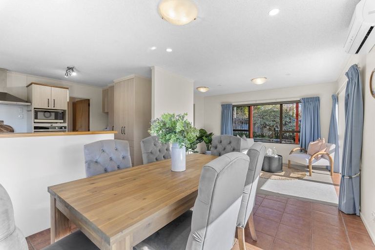 Photo of property in 137 Govett Avenue, Frankleigh Park, New Plymouth, 4310