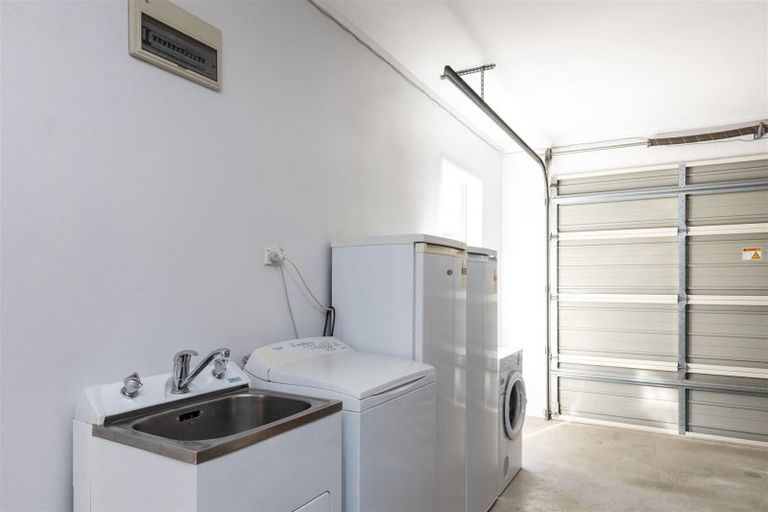 Photo of property in 8a Robalan Place, Redwoodtown, Blenheim, 7201