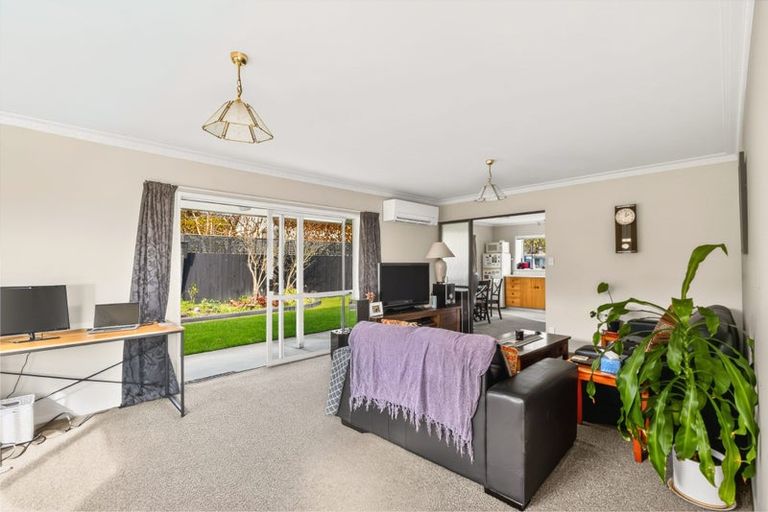 Photo of property in 1/100 Centaurus Road, Huntsbury, Christchurch, 8022