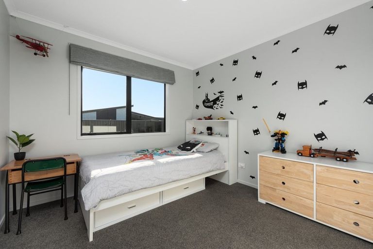 Photo of property in 16 Waghorn Street, Pyes Pa, Tauranga, 3112