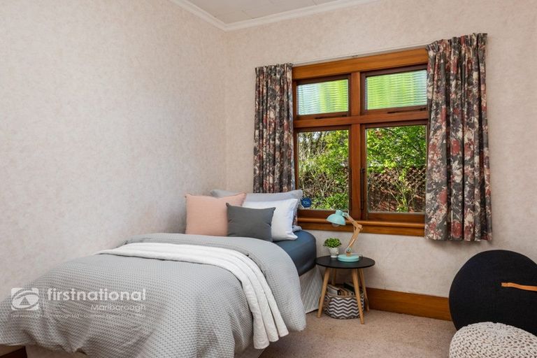 Photo of property in 15 Mary Street, Redwoodtown, Blenheim, 7201