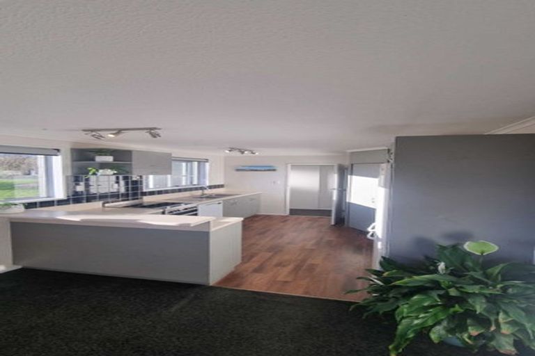 Photo of property in 9 Dampier Street, Oceanview, Timaru, 7910