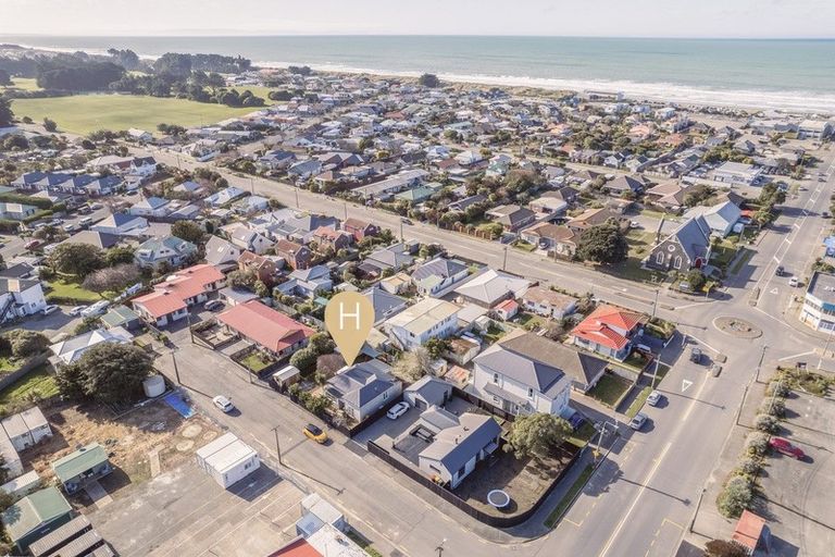 Photo of property in 9 Convoy Street, New Brighton, Christchurch, 8083