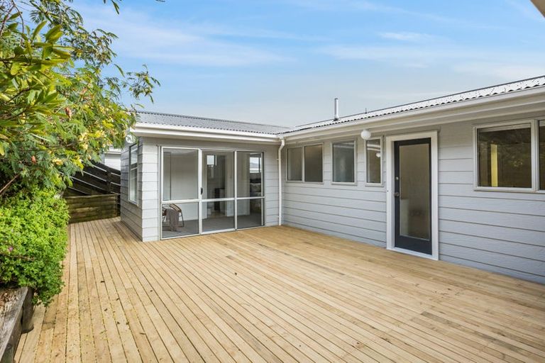 Photo of property in 6 Tregear Place, Camborne, Porirua, 5026