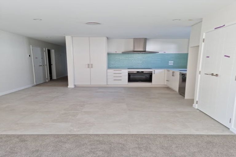 Photo of property in 8 Papaka Lane, Poike, Tauranga, 3112