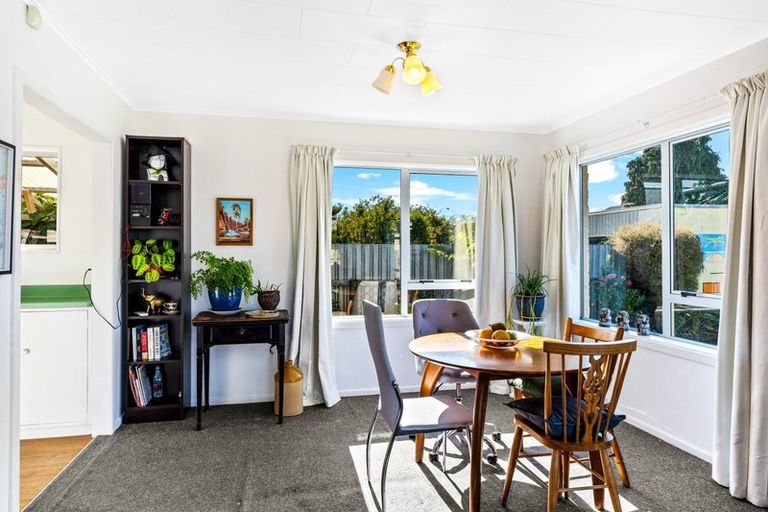 Photo of property in 13a Bentinck Street, Wallaceville, Upper Hutt, 5018