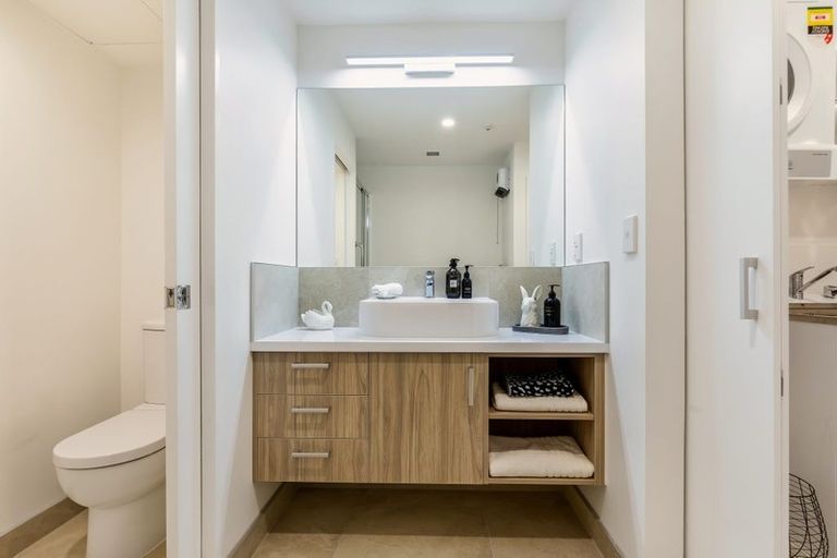 Photo of property in Norfolk Apartments, 7 Ramsgate Terrace, Mairangi Bay, Auckland, 0630