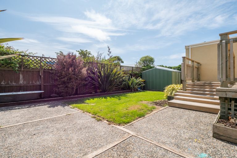 Photo of property in 32 Victoria Road, Saint Kilda, Dunedin, 9012