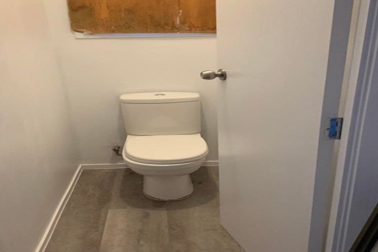 Photo of property in 41 Mcquarrie Avenue, Wattle Downs, Auckland, 2103