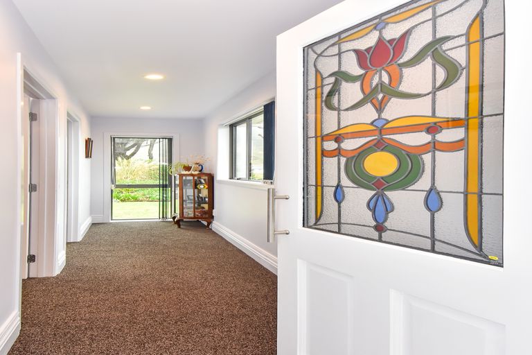 Photo of property in 14 Cordyline Road, Port Waikato, Tuakau, 2695