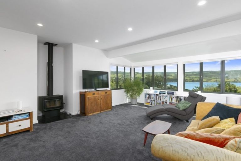 Photo of property in 107 Doctors Point Road, Waitati, 9085