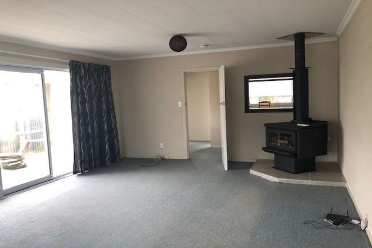 Photo of property in 44 Lothian Crescent, Strathern, Invercargill, 9812