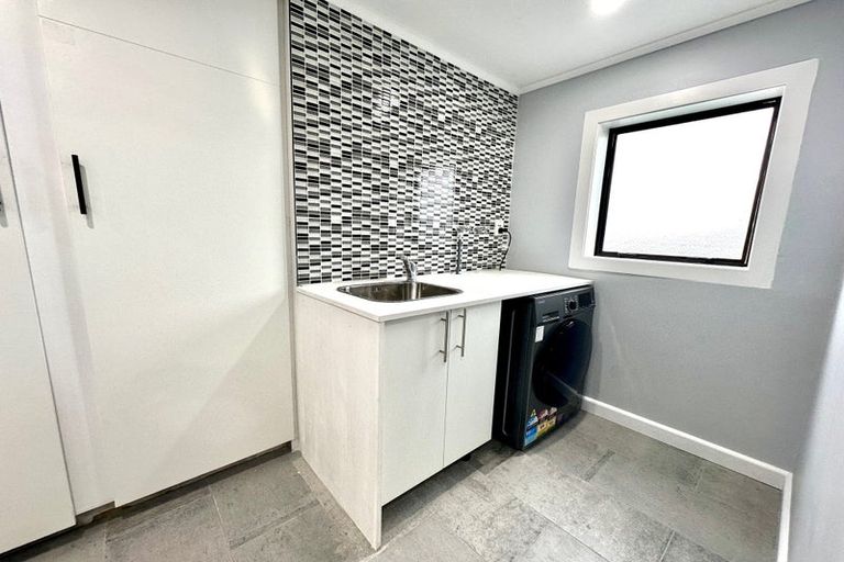 Photo of property in 195 Clyde Street, Balclutha, 9230