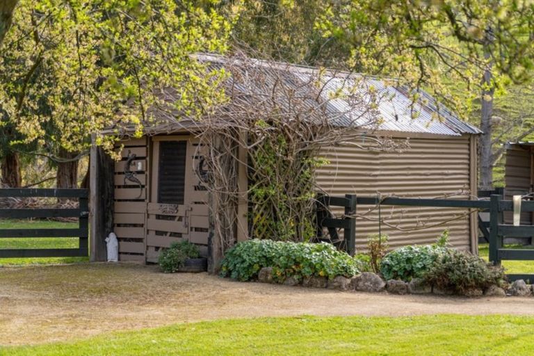 Photo of property in 540 Westmere Road, Wainuioru, Masterton, 5890