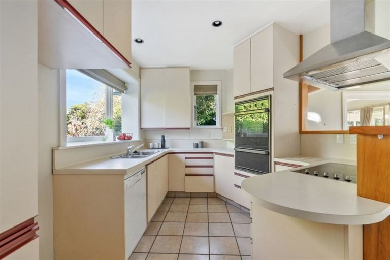 Photo of property in 147 Straven Road, Fendalton, Christchurch, 8014