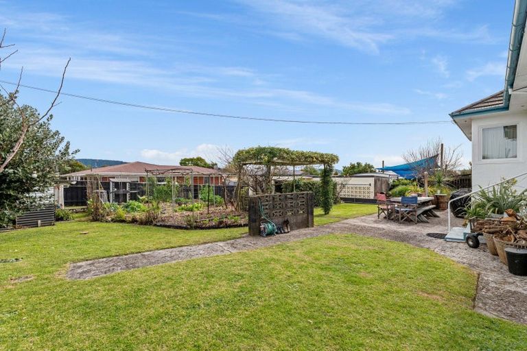 Photo of property in 55 Queen Street, Te Puke, 3119