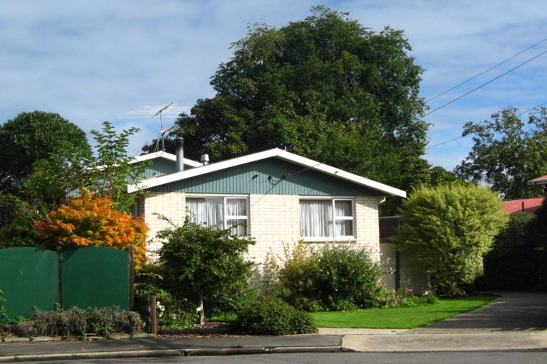 Photo of property in 3 Aitken Place, Mosgiel, 9024