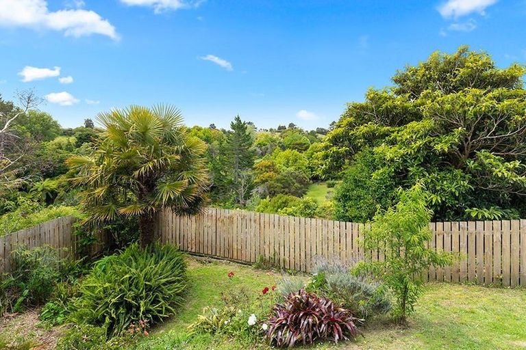 Photo of property in 39 Totara Street, Waiuku, 2123