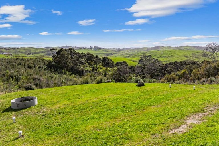 Photo of property in 65c Otara Road, Kaiwaka, 0573