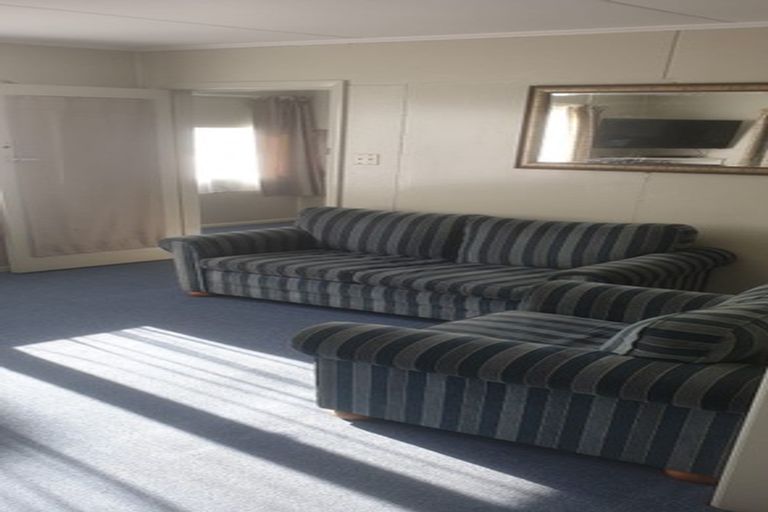 Photo of property in 19 Monowai Road, Johnsonville, Wellington, 6037