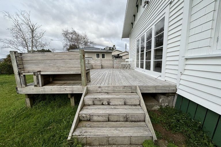 Photo of property in 66 Helvetia Road, Pukekohe, 2120