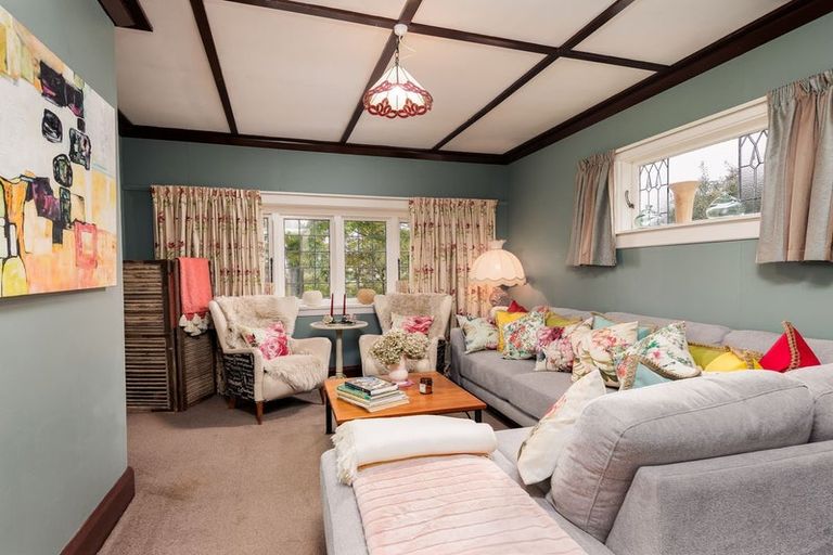 Photo of property in 4 Exeter Street, Waimate, 7924