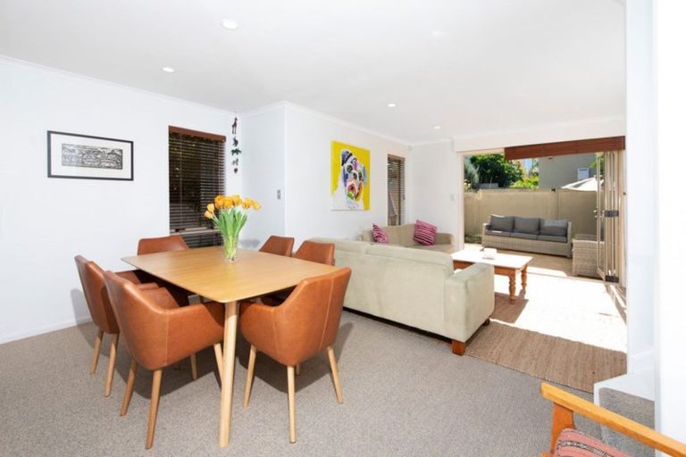 Photo of property in 39 Millennial Way, Orewa, 0931