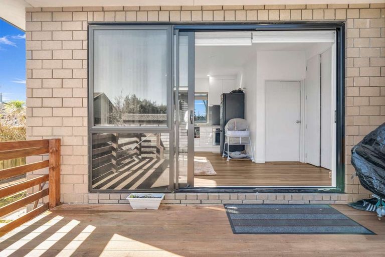 Photo of property in 43b Springs Road, Parakai, 0830