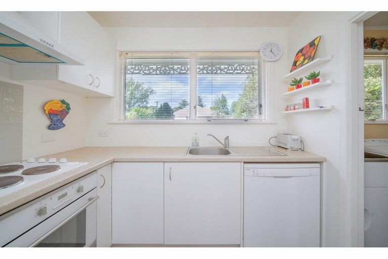 Photo of property in 530 Halswell Road, Halswell, Christchurch, 8025