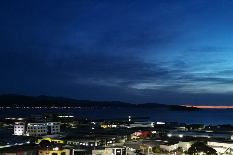 Photo of property in 10 Korokoro Road, Korokoro, Lower Hutt, 5012