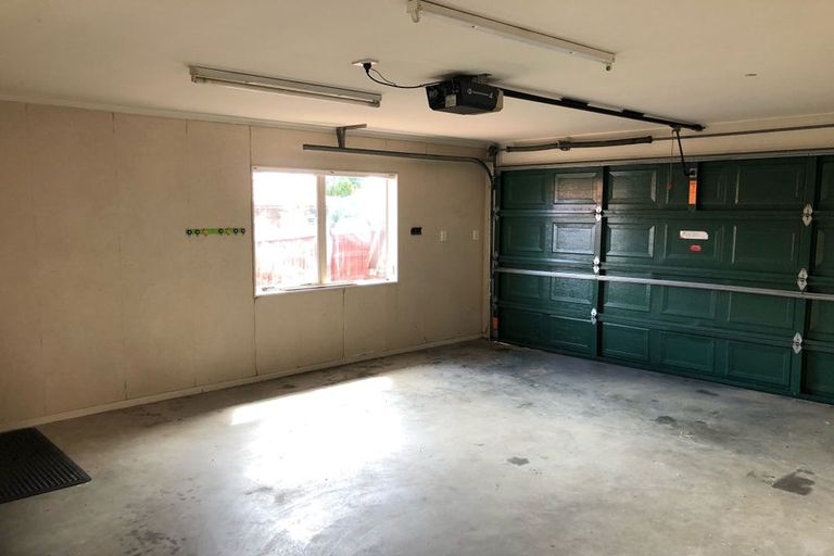 Photo of property in 6 Hansworth Place, Flat Bush, Auckland, 2019