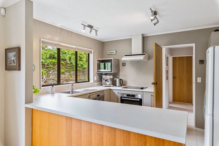 Photo of property in 51a Bluegum Road, Paraparaumu Beach, Paraparaumu, 5032