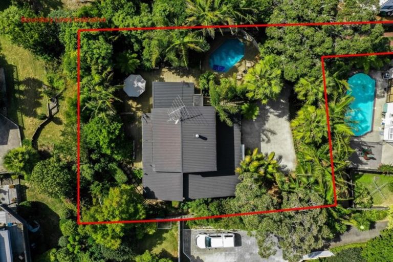 Photo of property in 17a Alexander Street, Cockle Bay, Auckland, 2014