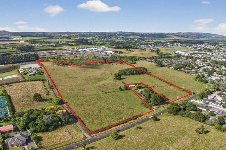 Photo of property in 52 Dominion Road, Tuakau, 2121