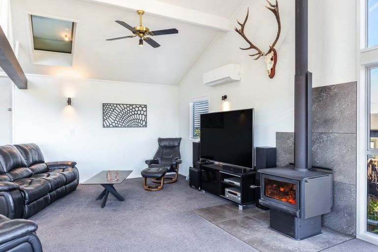 Photo of property in 26 Hinekura Avenue, Taupo, 3330