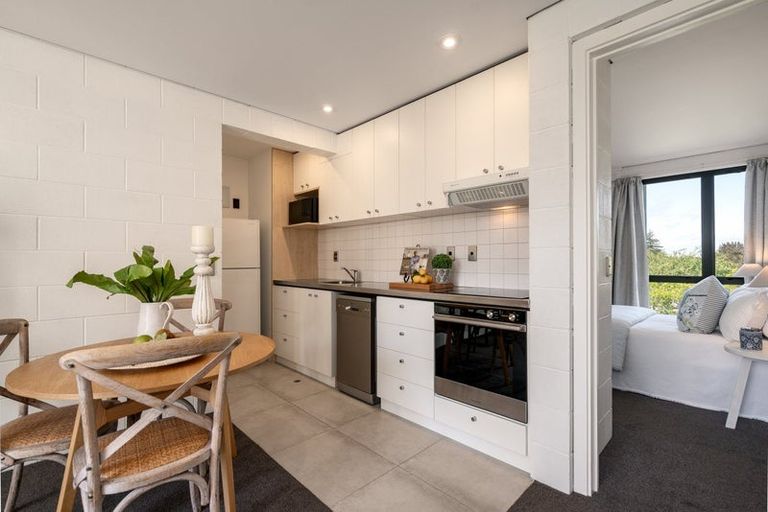 Photo of property in 52/868 Colombo Street, Christchurch Central, Christchurch, 8013