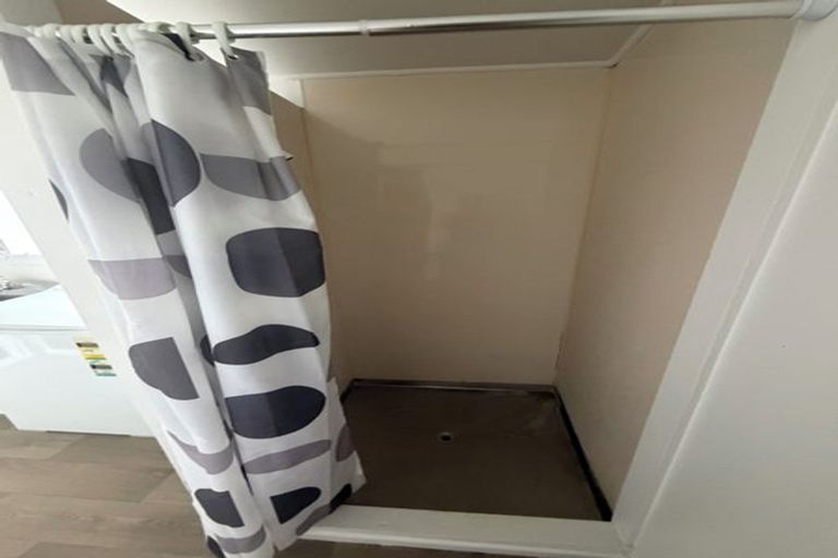 Photo of property in 17 Coleman Avenue, Waverley, 4591