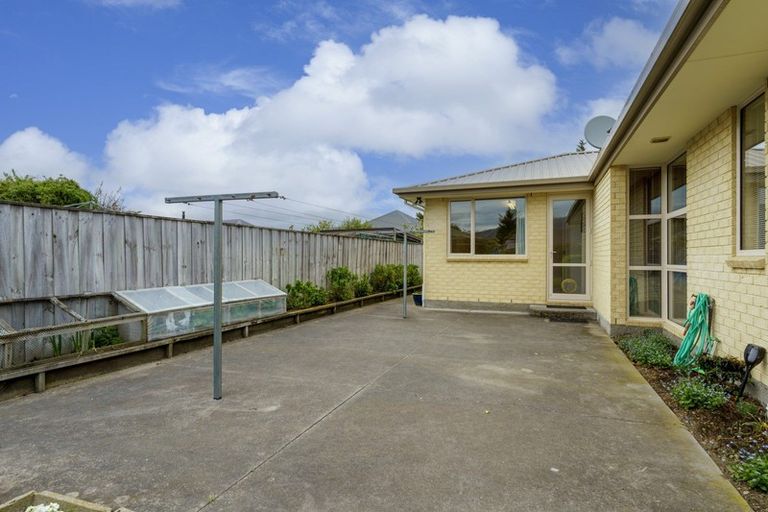 Photo of property in 11 Church Street, Oxford, 7430