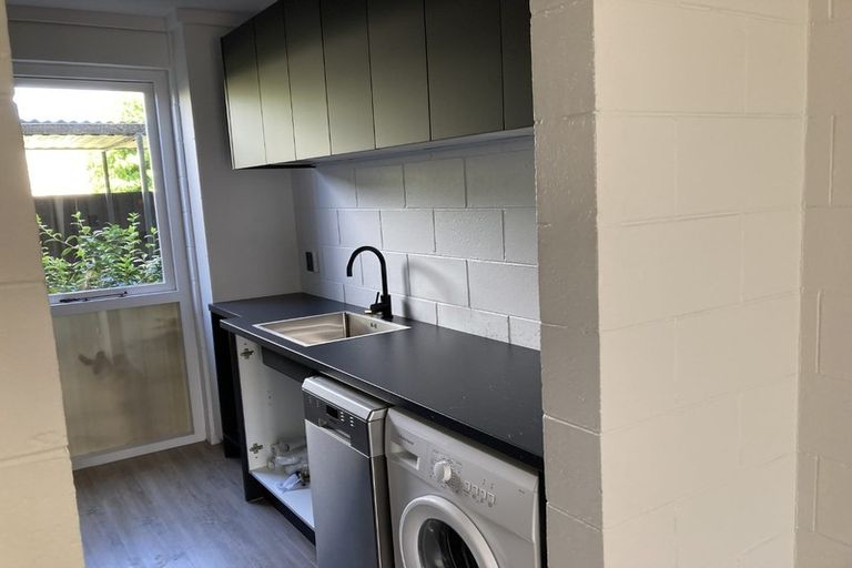 Photo of property in 3/44 Puriri Street, Riccarton, Christchurch, 8041