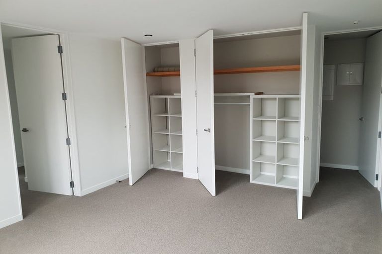 Photo of property in 33 Durness Place, Red Beach, 0932