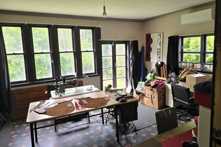 Photo of property in 102 Putiki Drive, Putiki, Whanganui, 4500