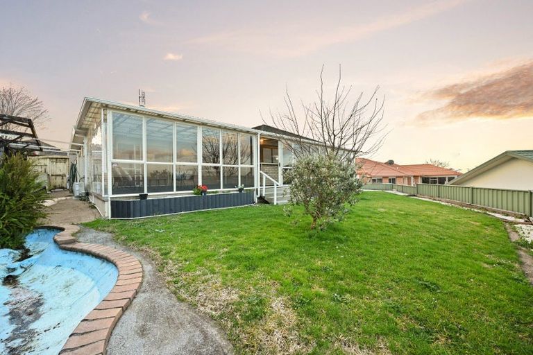 Photo of property in 33 Bartholomew Drive, Nawton, Hamilton, 3200