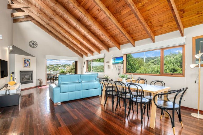 Photo of property in 1/6 Mana Esplanade, Paremata, Porirua, 5026