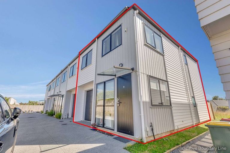 Photo of property in 9/60 Kelman Road, Kelston, Auckland, 0602