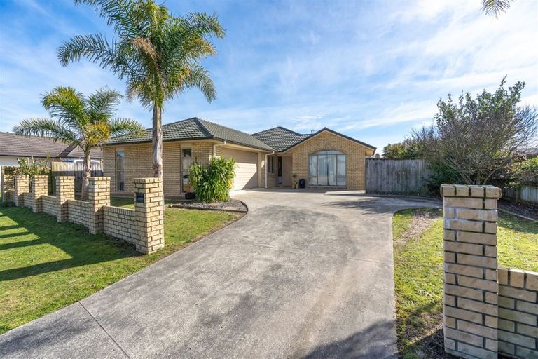 Photo of property in 4 Shiraz Place, Rototuna, Hamilton, 3210